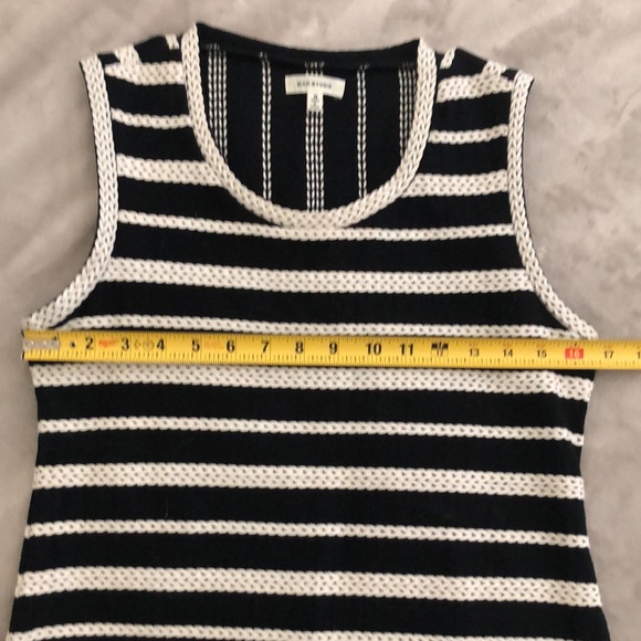 Max Studio Dress Black/Cream Knit Lines - Medium - Picture 10 of 13